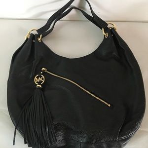 Black Michael Kors shoulder bag